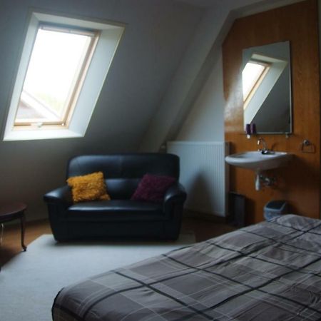B&B Noflik Haule Exteriör bild