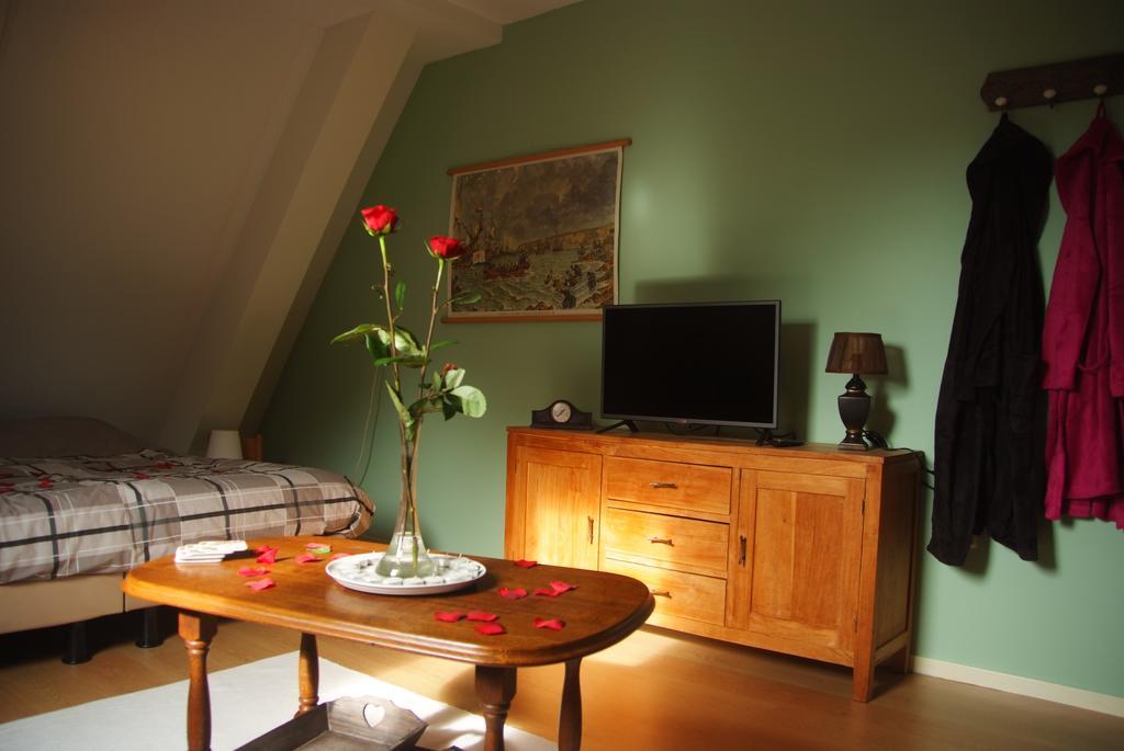B&B Noflik Haule Exteriör bild