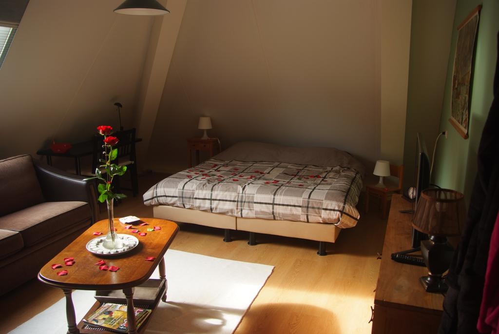 B&B Noflik Haule Exteriör bild